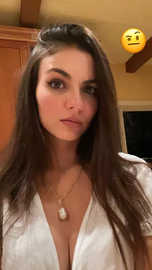 Victoria Justice OnlyFans Leaked Free Thumbnail Picture - #YcJf1DBTKO