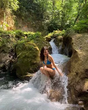 Victoria Justice OnlyFans Leaked Free Thumbnail Picture - #ZTyB3QJMG1