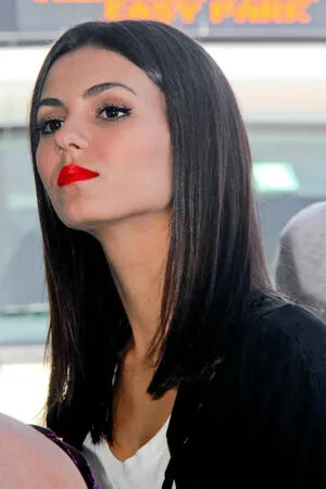 Victoria Justice OnlyFans Leaked Free Thumbnail Picture - #bC4SjlmReg