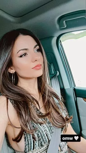 Victoria Justice OnlyFans Leaked Free Thumbnail Picture - #bV7cCNET8w