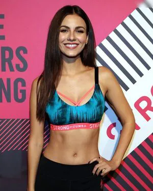 Victoria Justice OnlyFans Leaked Free Thumbnail Picture - #cTj27Z1C21