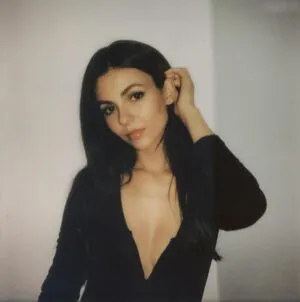 Victoria Justice OnlyFans Leaked Free Thumbnail Picture - #jYgqe2TO0z