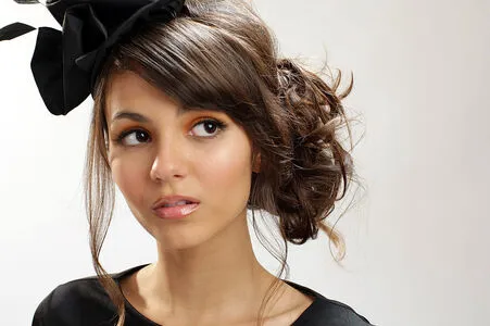 Victoria Justice OnlyFans Leaked Free Thumbnail Picture - #kVwmHdK3HL