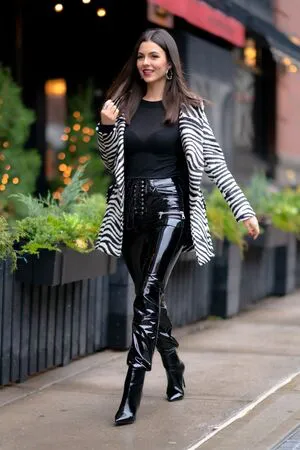 Victoria Justice OnlyFans Leaked Free Thumbnail Picture - #kx5eAJU8rE