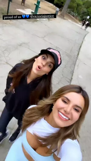 Victoria Justice OnlyFans Leaked Free Thumbnail Picture - #p4auSfne8P