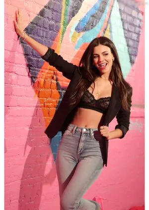 Victoria Justice OnlyFans Leaked Free Thumbnail Picture - #uNKqn8n4mm