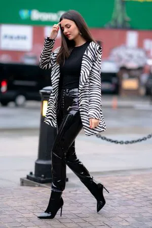 Victoria Justice OnlyFans Leaked Free Thumbnail Picture - #x58cAt49g6
