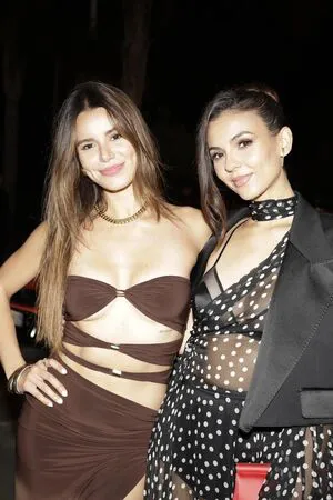 Victoria Justice OnlyFans Leaked Free Thumbnail Picture - #yLSISM8Gb0