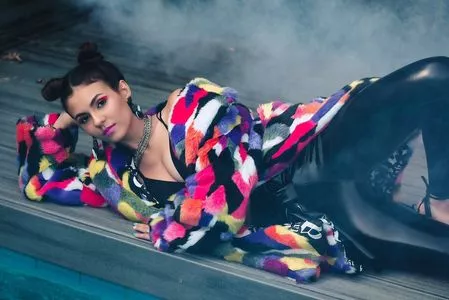 Victoria Justice OnlyFans Leaked Free Thumbnail Picture - #zoHEkemfpo