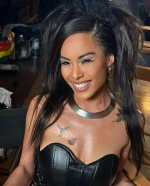 Victoria Kuang OnlyFans Leaked Free Thumbnail Picture - #s9uF25xVN1