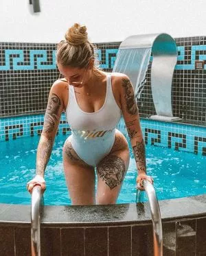 Victoria Macan OnlyFans Leaked Free Thumbnail Picture - #5PEby0ggI1
