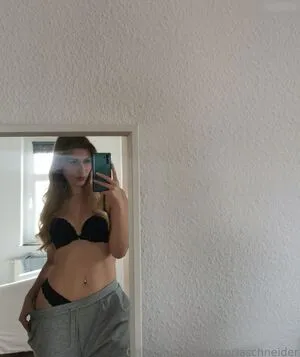 Victoria Schneider OnlyFans Leaked Free Thumbnail Picture - #v6ZZZfz4ui