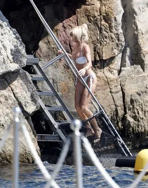 Victoria Silvstedt OnlyFans Leaked Free Thumbnail Picture - #2CcxR18f0h