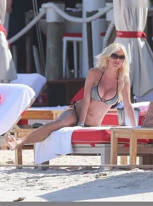 Victoria Silvstedt OnlyFans Leaked Free Thumbnail Picture - #3Ie2aolPf1