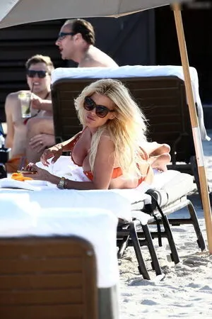 Victoria Silvstedt OnlyFans Leaked Free Thumbnail Picture - #3mTFgyLA0w