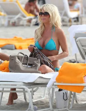 Victoria Silvstedt OnlyFans Leaked Free Thumbnail Picture - #DF3tC3Jelo