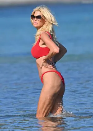 Victoria Silvstedt OnlyFans Leaked Free Thumbnail Picture - #H2H0bHEQWw