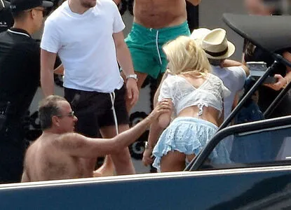 Victoria Silvstedt OnlyFans Leaked Free Thumbnail Picture - #I3WTM5Hrnu