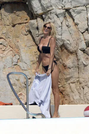 Victoria Silvstedt OnlyFans Leaked Free Thumbnail Picture - #hhfphv0e5i