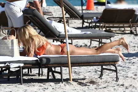 Victoria Silvstedt OnlyFans Leaked Free Thumbnail Picture - #o4o4gbMzk5
