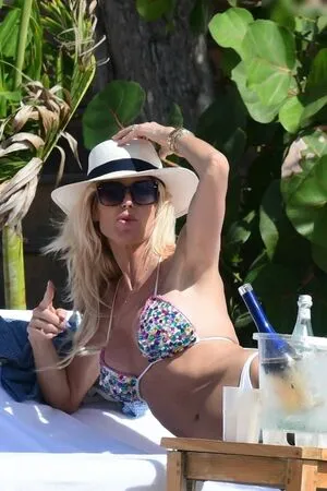 Victoria Silvstedt OnlyFans Leaked Free Thumbnail Picture - #xqLpH29Lma