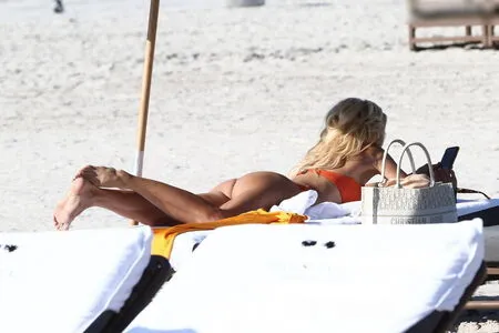Victoria Silvstedt OnlyFans Leaked Free Thumbnail Picture - #zQI5I4x1xg