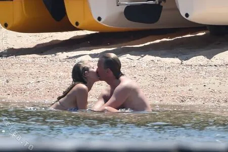 Victoria Swarovski OnlyFans Leaked Free Thumbnail Picture - #B5EmATuoxP