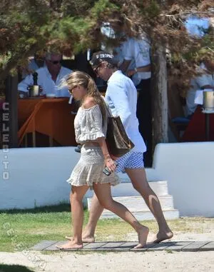 Victoria Swarovski OnlyFans Leaked Free Thumbnail Picture - #P6mFYUhtbK