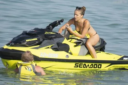 Victoria Swarovski OnlyFans Leaked Free Thumbnail Picture - #sp7yEQ0SIA