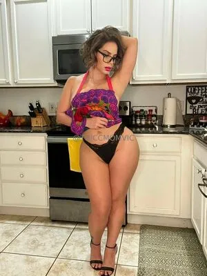Victoria Valentin OnlyFans Leaked Free Thumbnail Picture - #TrD1T8UKBR