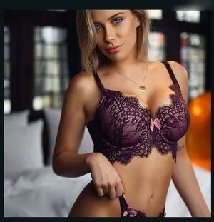 Victoria Vermeer OnlyFans Leaked Free Thumbnail Picture - #C4PwRiqXIe