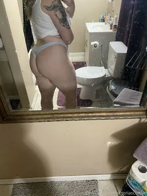 Victoriascottlyn OnlyFans Leaked Free Thumbnail Picture - #SEnzxhk8VA