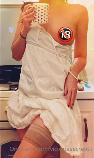 Victoriasecret69 OnlyFans Leaked Free Thumbnail Picture - #3xLGWI3BBS