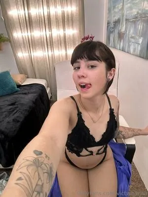 Victwhoriaa OnlyFans Leaked Free Thumbnail Picture - #daAiyskguz