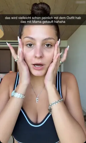 Videozeugs OnlyFans Leaked Free Thumbnail Picture - #HipX5Vzwnp