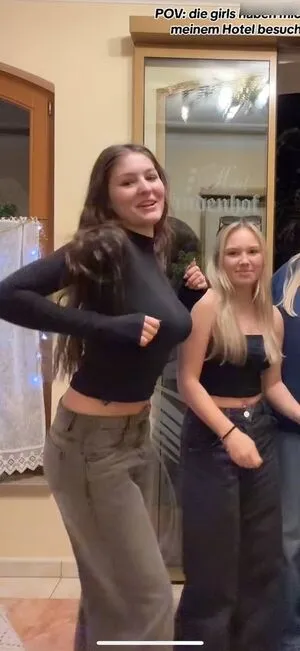 Videozeugs OnlyFans Leaked Free Thumbnail Picture - #hK7Isfgdxq