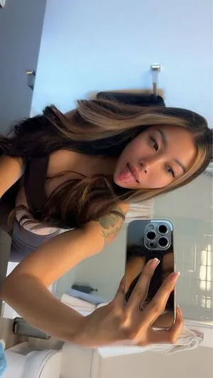 Vietmelly Mellyybeans OnlyFans Leaked Free Thumbnail Picture - #K2wQWfh3LE