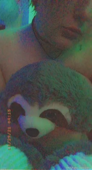 Viezu OnlyFans Leaked Free Thumbnail Picture - #BOHdgeYoqt