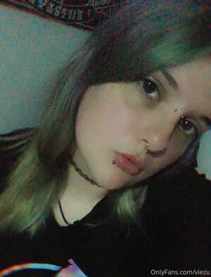 Viezu OnlyFans Leaked Free Thumbnail Picture - #F905gHAUNu