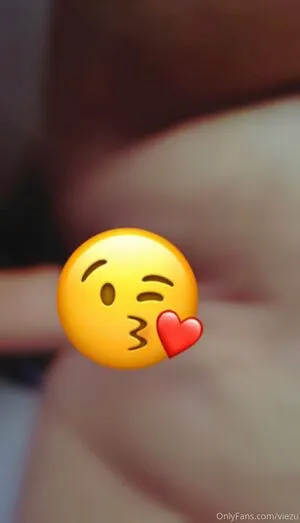 Viezu OnlyFans Leaked Free Thumbnail Picture - #J3KG8i64M3