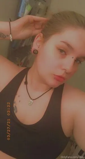 Viezu OnlyFans Leaked Free Thumbnail Picture - #bUbLZiReu0