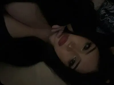 Viira OnlyFans Leaked Free Thumbnail Picture - #GDZzHC9arj