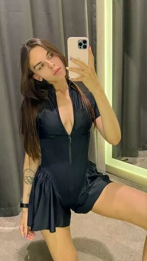 Vika Mednis OnlyFans Leaked Free Thumbnail Picture - #fKDPM2B4Fn