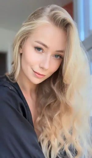 Vika54784 OnlyFans Leaked Free Thumbnail Picture - #4CxiEM8ygQ