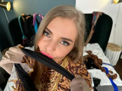 Viki Vivien OnlyFans Leaked Free Thumbnail Picture - #rr5JyD06MQ