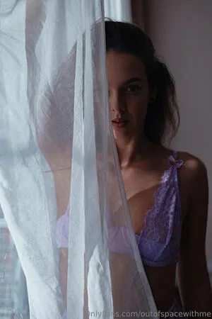 Vikioutofspace OnlyFans Leaked Free Thumbnail Picture - #FJDeSWWooM