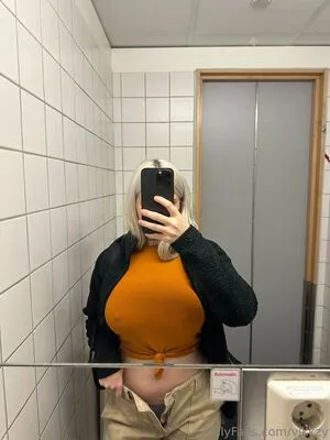 Vikkzy OnlyFans Leaked Free Thumbnail Picture - #FI21Orxnqy