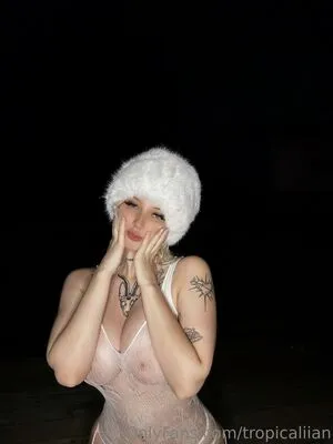 Vikkzy OnlyFans Leaked Free Thumbnail Picture - #SOLGiFMKMM