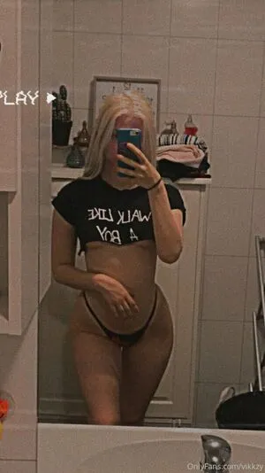 Vikkzy OnlyFans Leaked Free Thumbnail Picture - #YxusLRWxne