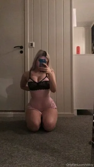 Vikkzy OnlyFans Leaked Free Thumbnail Picture - #q41r9KnEmP